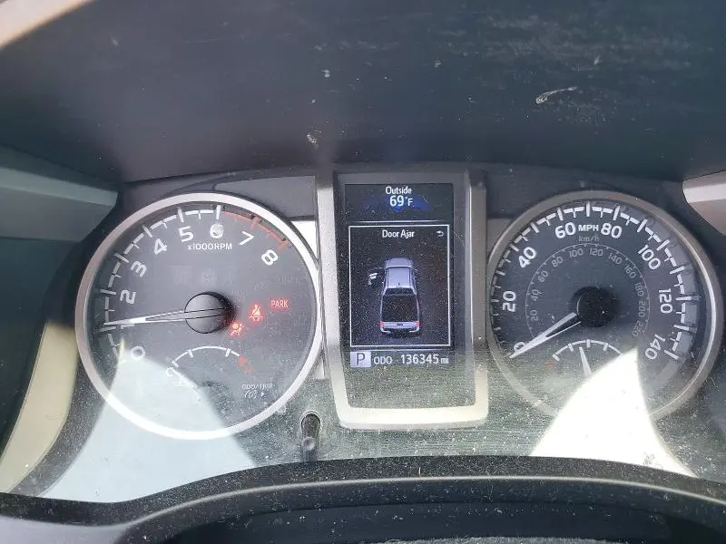 2017 TOYOTA TACOMA SR5 V6  