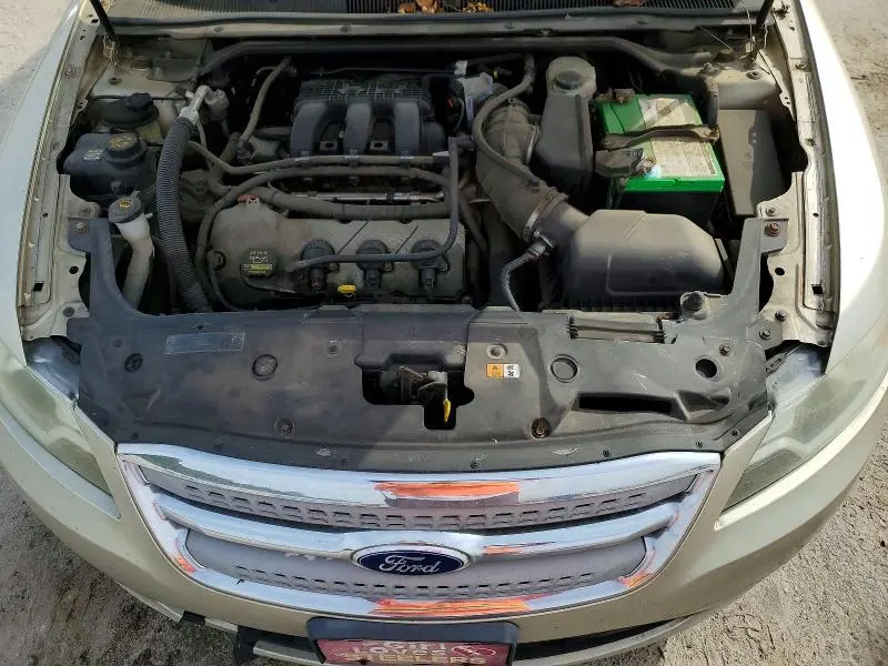 2011 FORD TAURUS SEL  