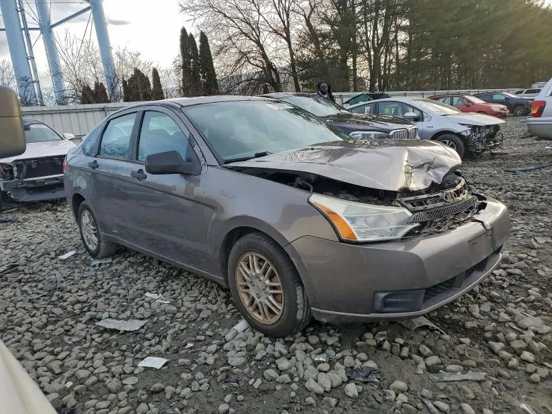 2011 FORD FOCUS SE  
