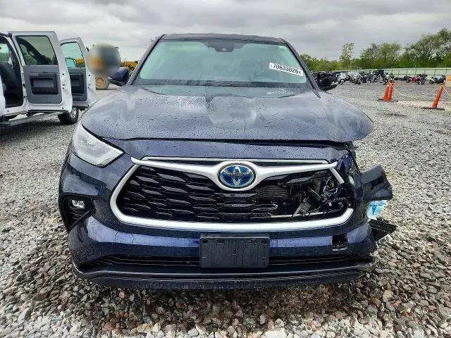 2020 TOYOTA HIGHLANDER HYBRID LE  