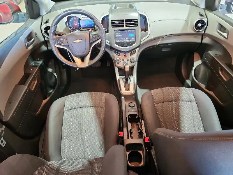 2016 CHEVROLET SONIC LT  
