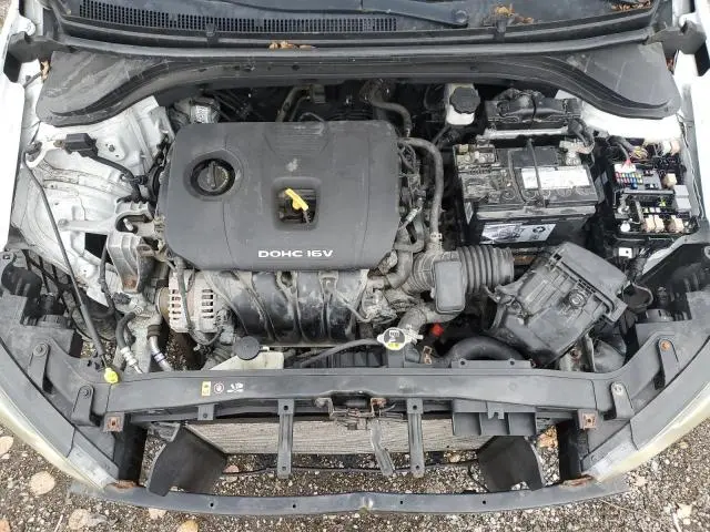 2018 HYUNDAI ELANTRA SE  