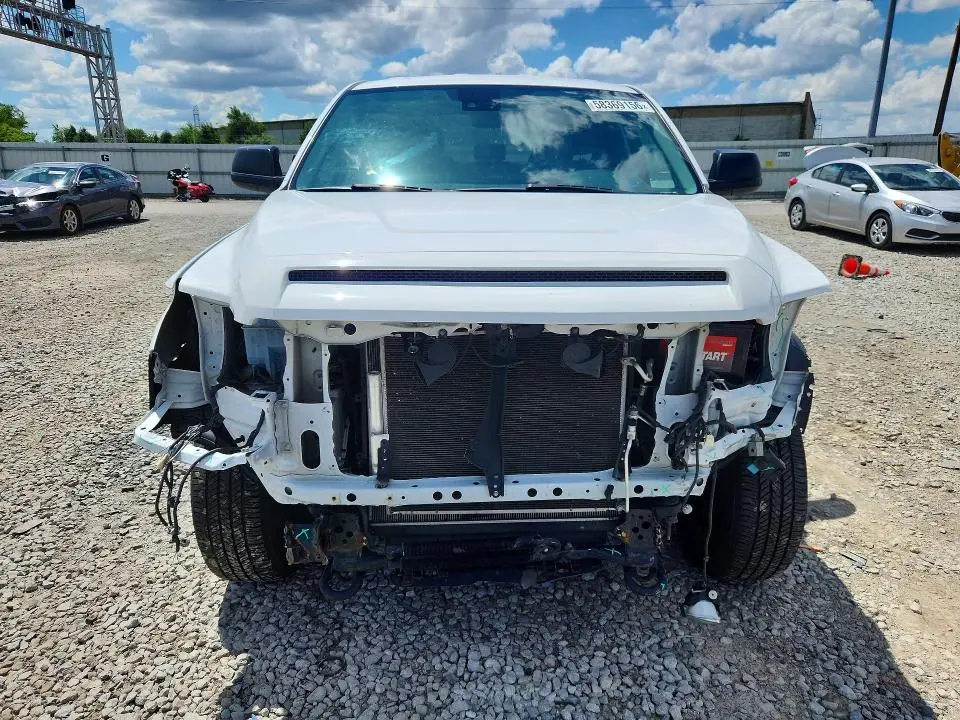 2021 TOYOTA TUNDRA SR5  
