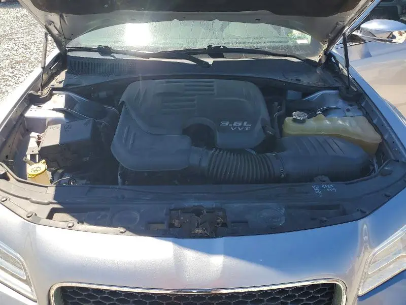 2018 CHRYSLER 300 LIMITED  