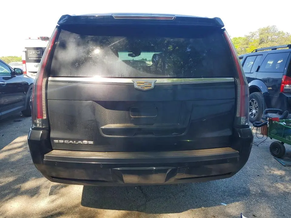 2016 CADILLAC ESCALADE ESV LUXURY  