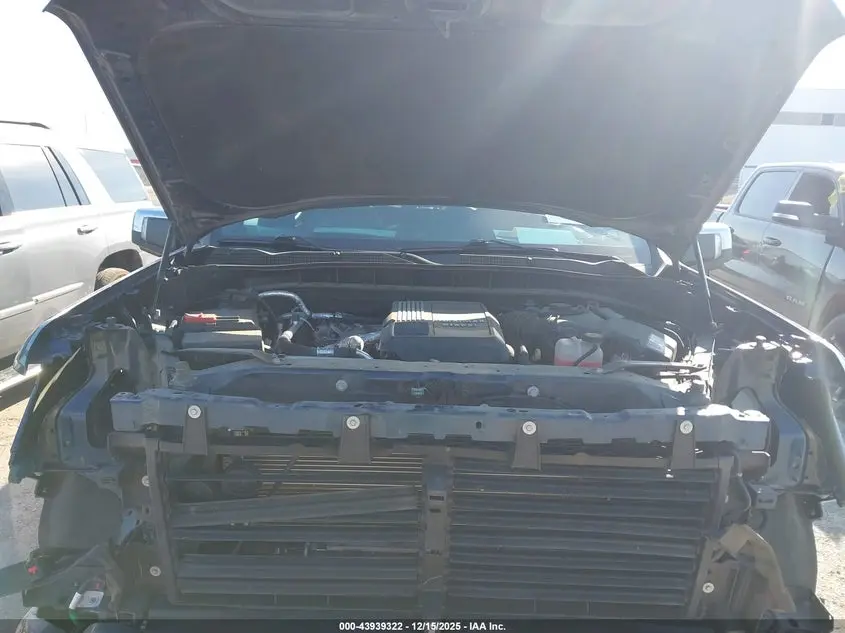 2021 GMC SIERRA 1500 4WD  SHORT BOX SLT