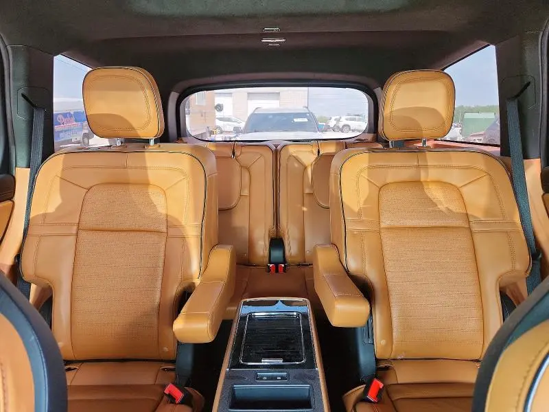 2023 LINCOLN AVIATOR BLACK LABEL  