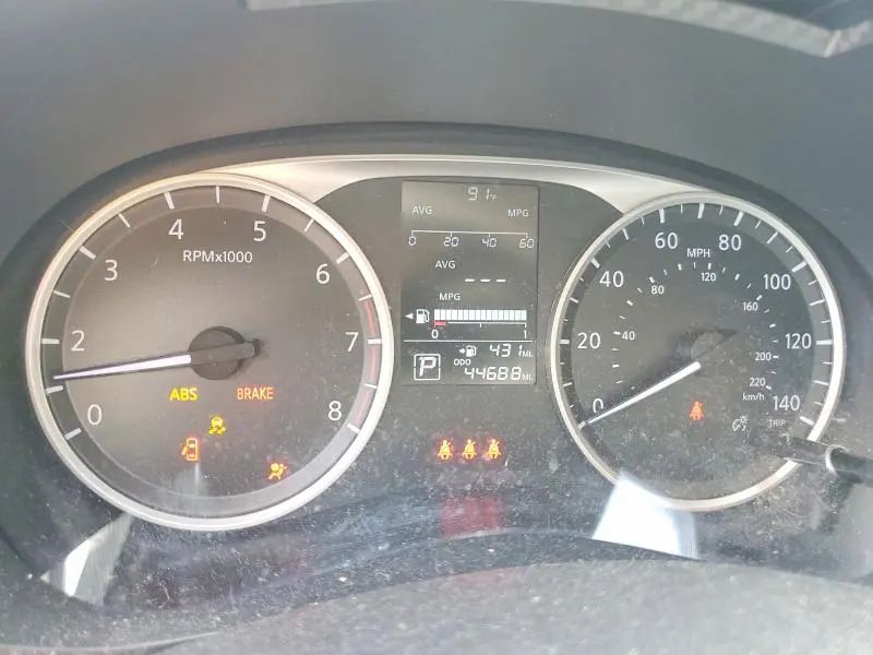 2024 NISSAN VERSA S  