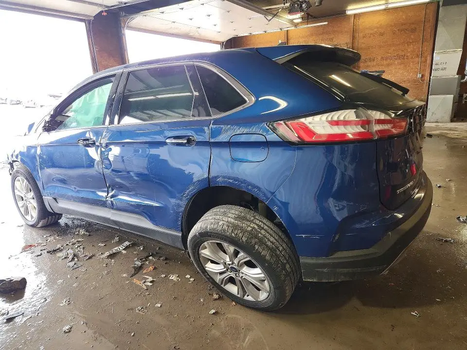 2022 FORD EDGE TITANIUM  