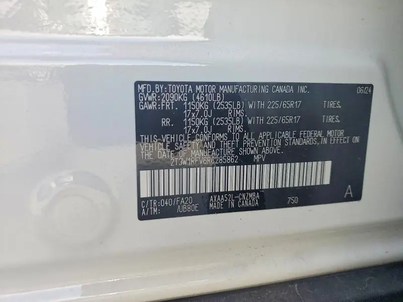 2024 TOYOTA RAV4 XLE  