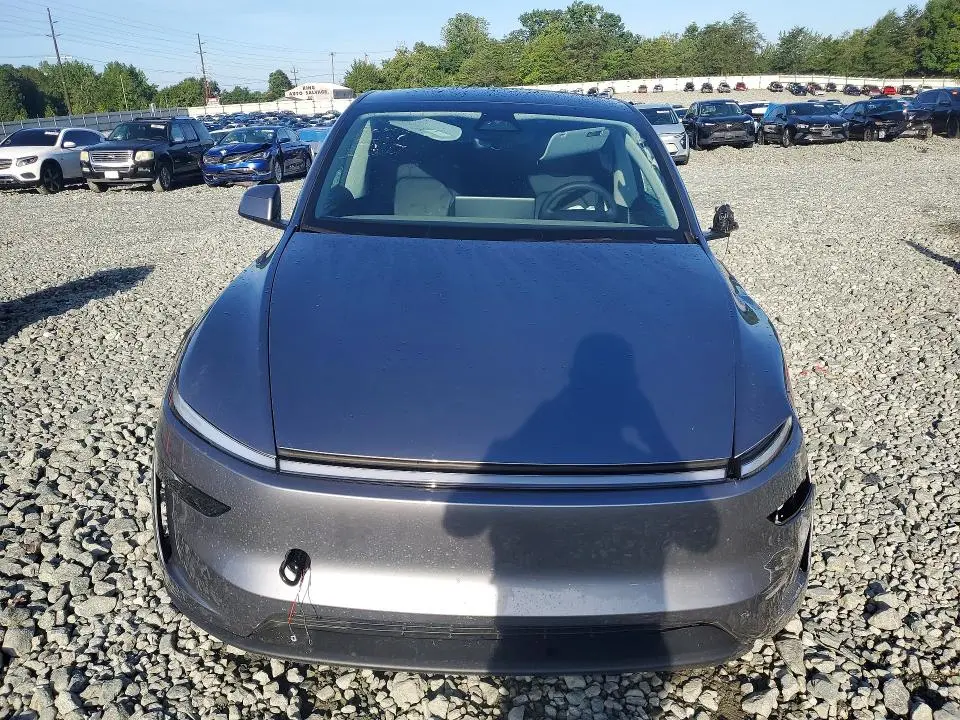 2026 TESLA MODEL Y   