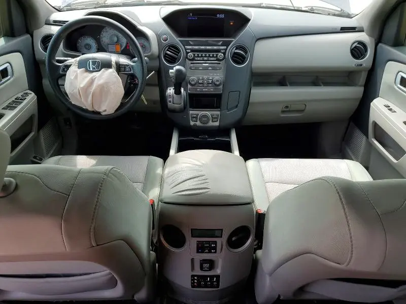 2015 HONDA PILOT SE  