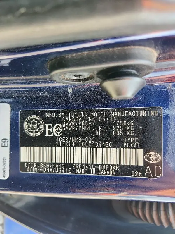 2014 TOYOTA MATRIX BASE  