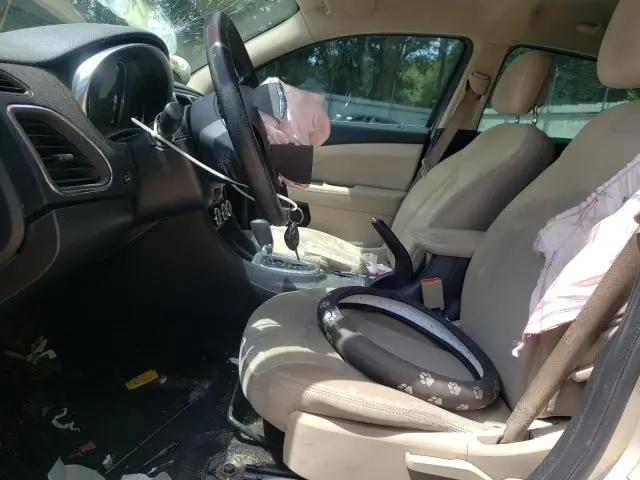 2014 CHRYSLER 200 LX  