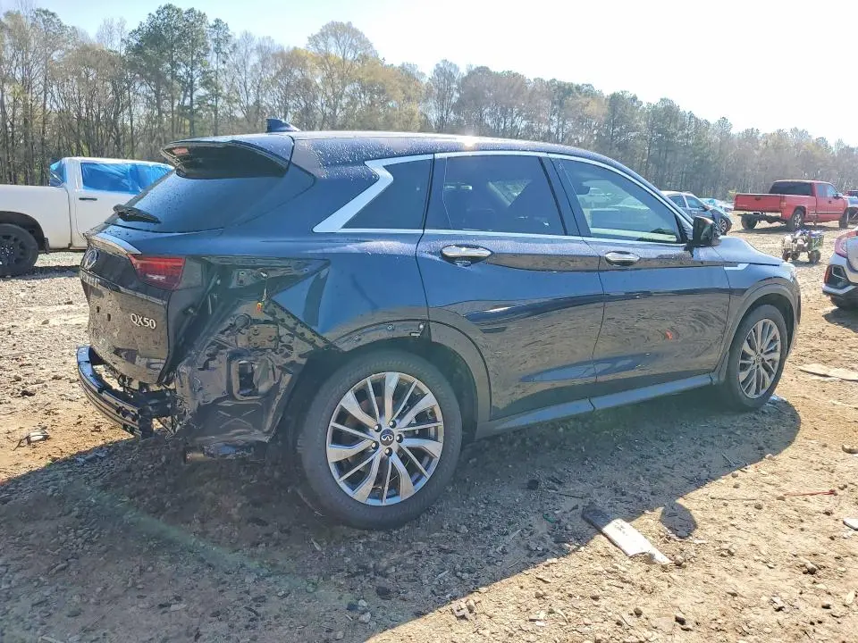 2025 INFINITI QX50 PURE  