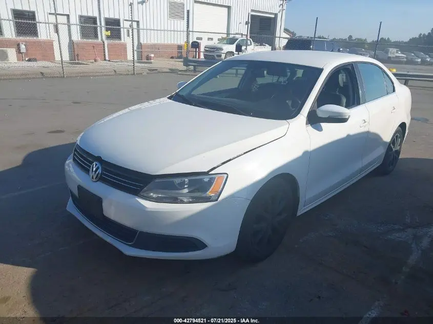 2014 VOLKSWAGEN JETTA 1.8T SE