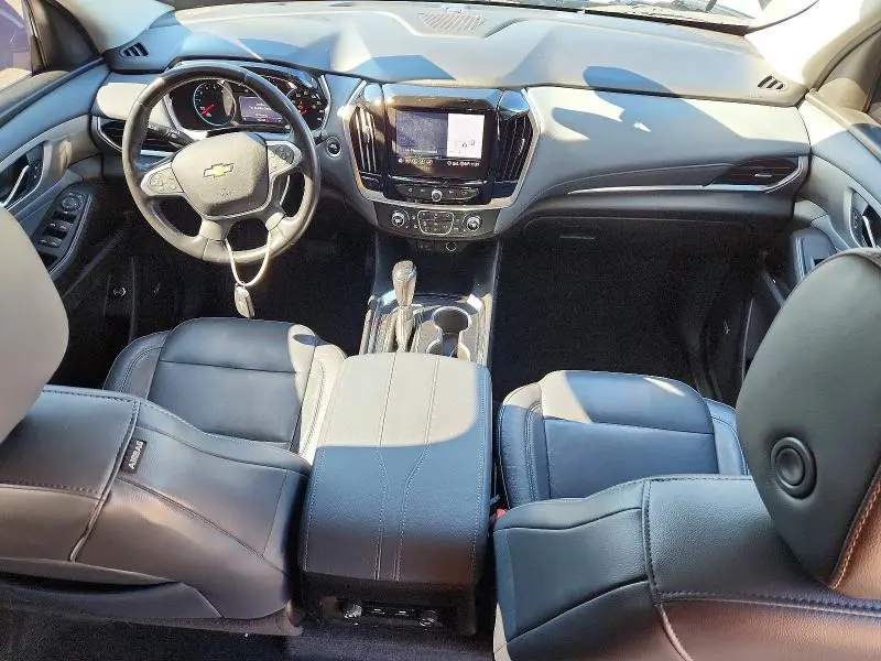 2020 CHEVROLET TRAVERSE LT  