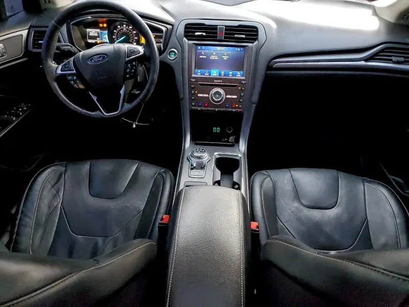 2020 FORD FUSION TITANIUM  