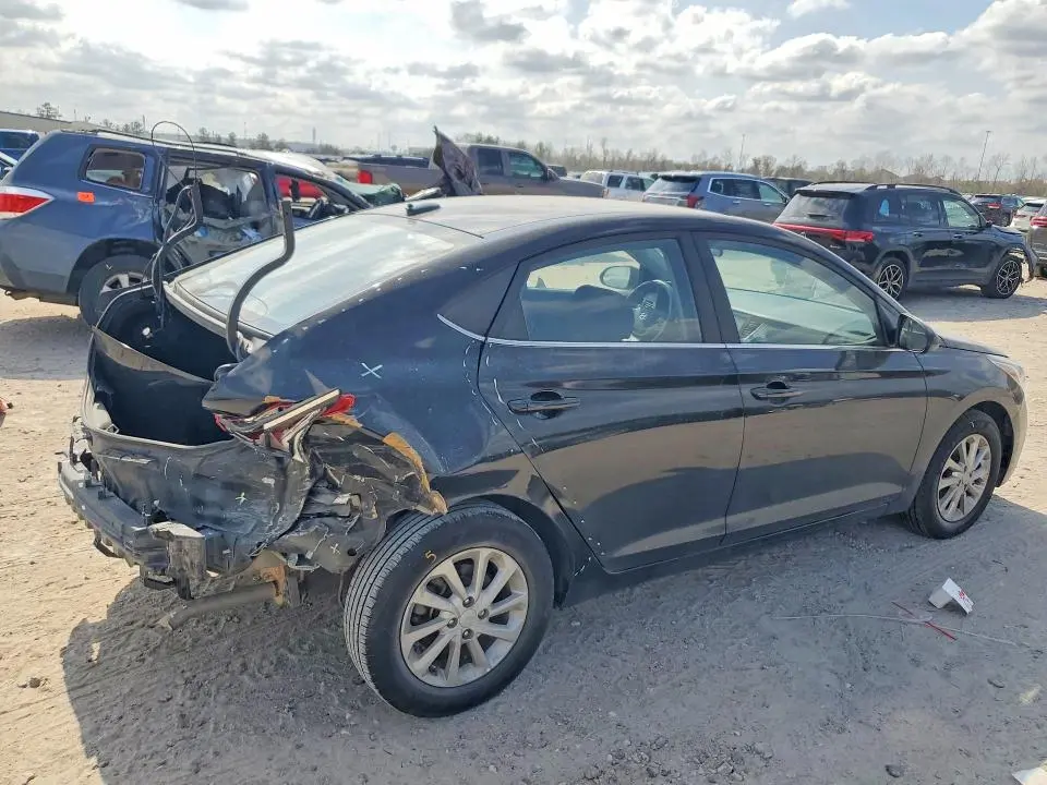 2020 HYUNDAI ACCENT SEL  