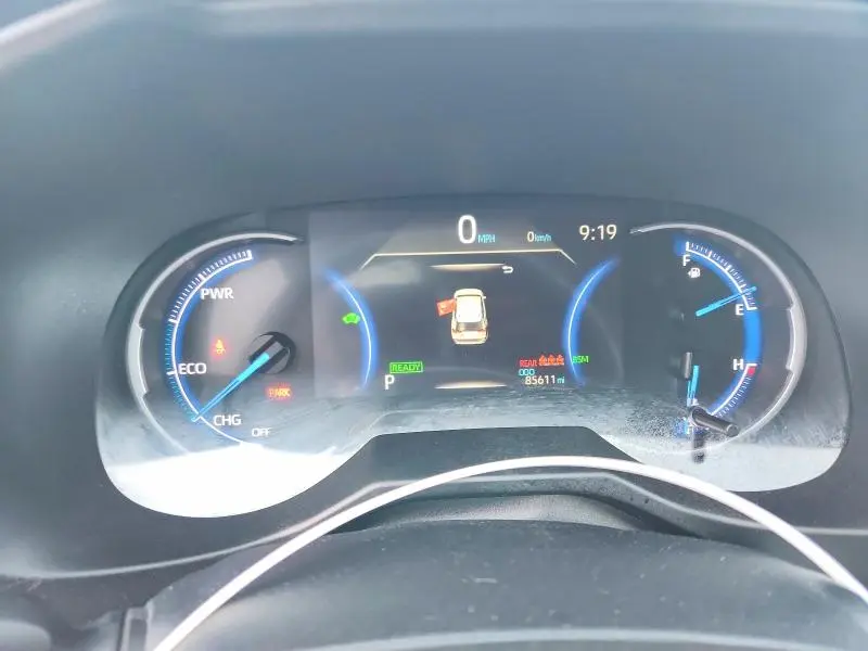 2023 TOYOTA RAV4 LE  