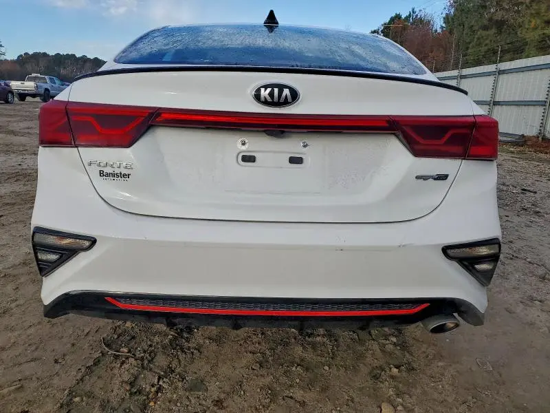 2021 KIA FORTE GT LINE  