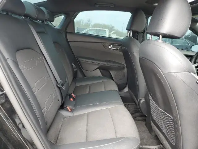 2023 KIA FORTE GT LINE  