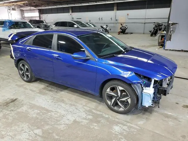 2023 HYUNDAI ELANTRA SEL  
