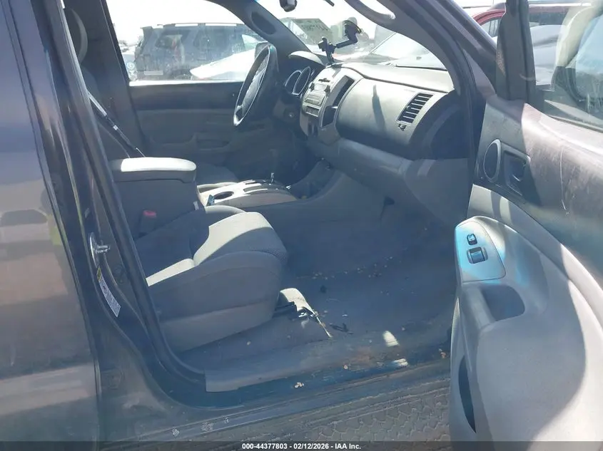 2010 TOYOTA TACOMA V6