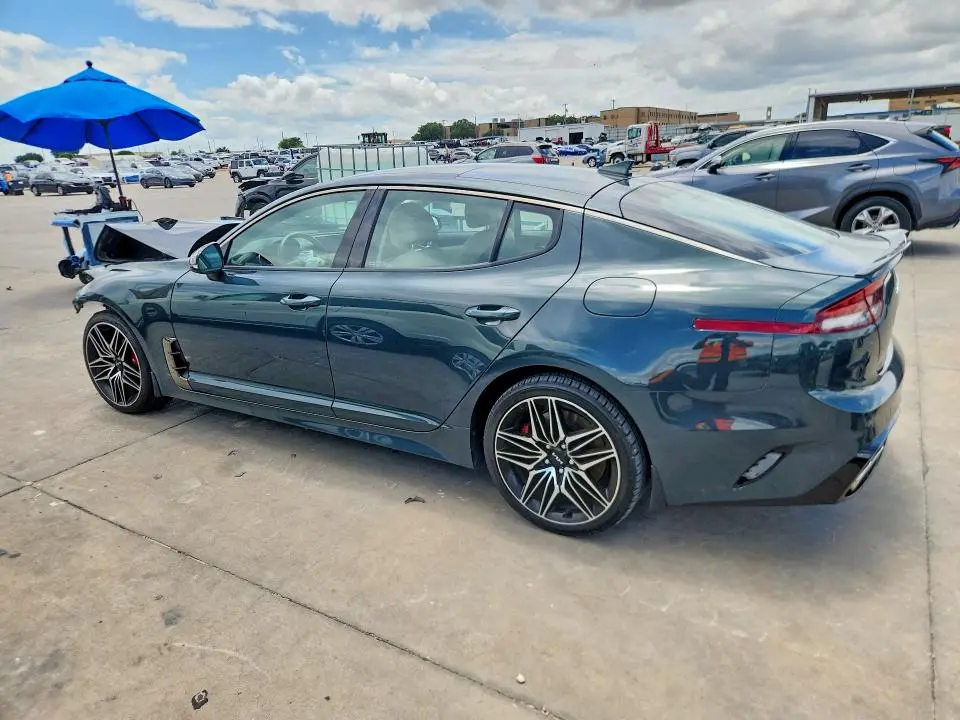 2022 KIA STINGER GT1  