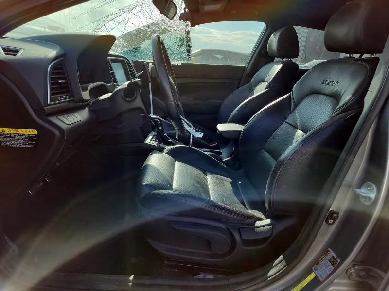 2018 HYUNDAI ELANTRA SPORT  
