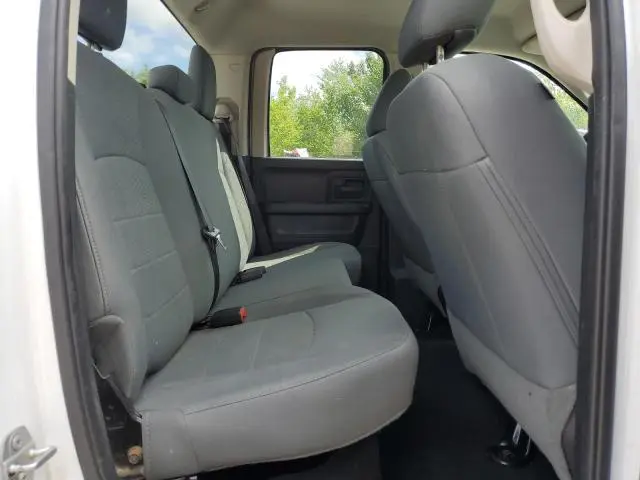 2015 RAM 1500 ST