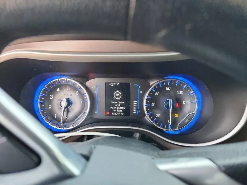 2021 CHRYSLER VOYAGER LXI  