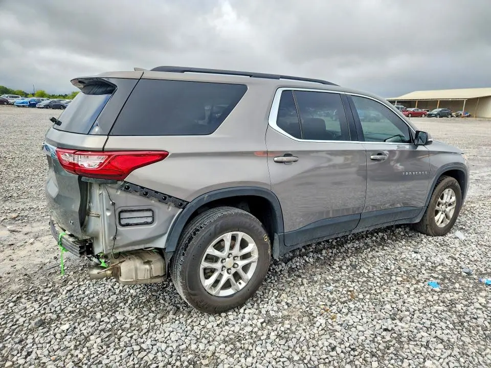2019 CHEVROLET TRAVERSE LT  