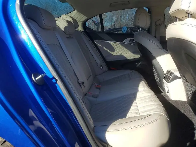 2021 GENESIS G70 PRESTIGE  