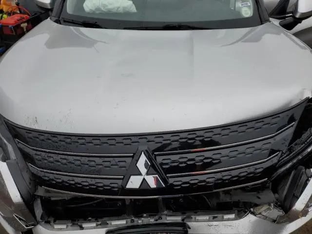 2022 MITSUBISHI OUTLANDER ES  