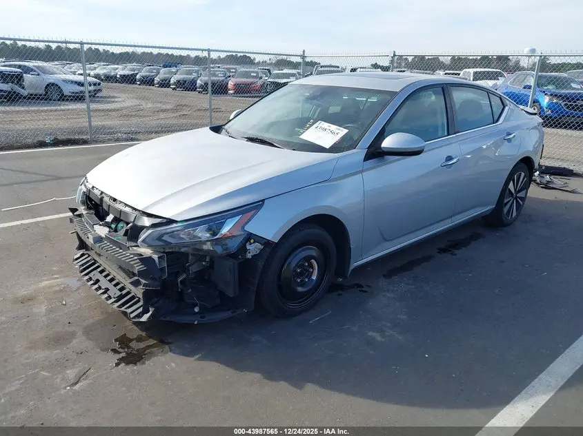 2022 NISSAN ALTIMA SV FWD