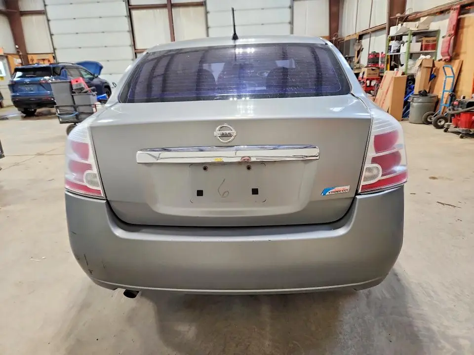 2010 NISSAN SENTRA 2.0  