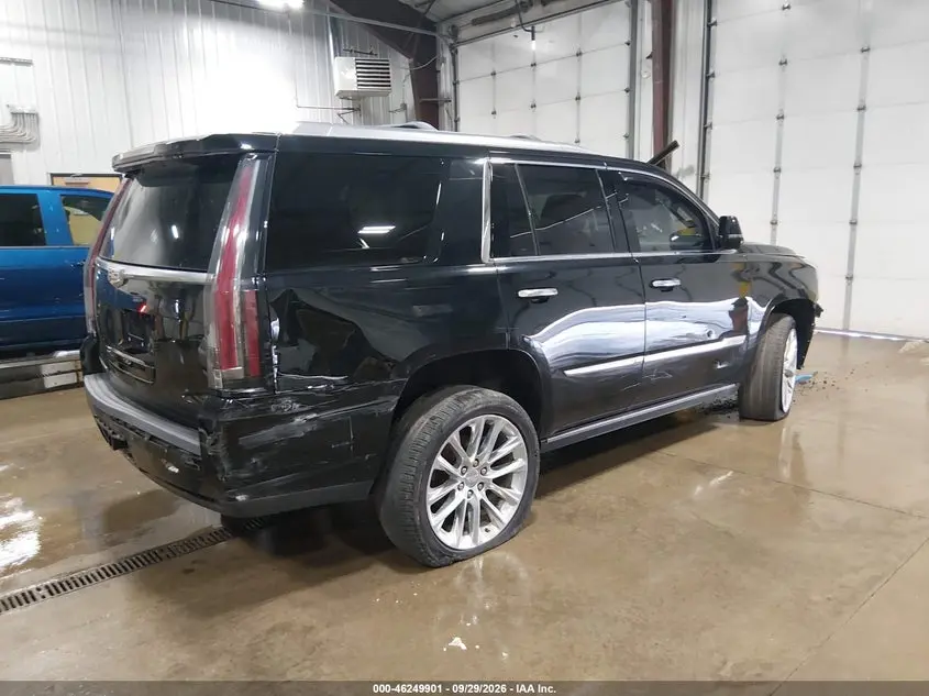 2017 CADILLAC ESCALADE PREMIUM LUXURY