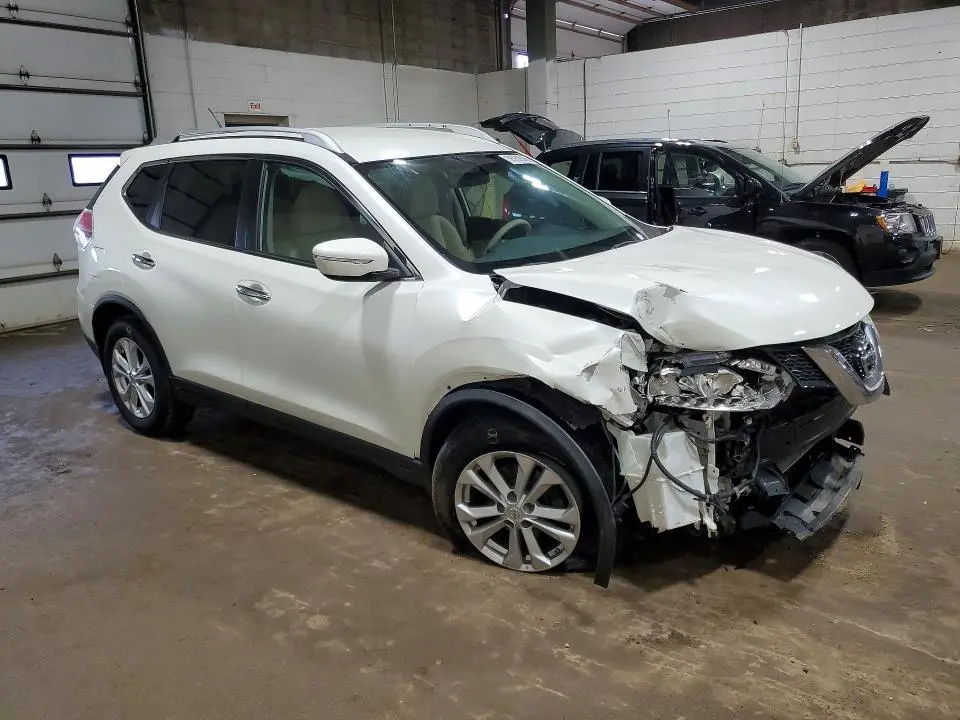 2015 NISSAN ROGUE S  