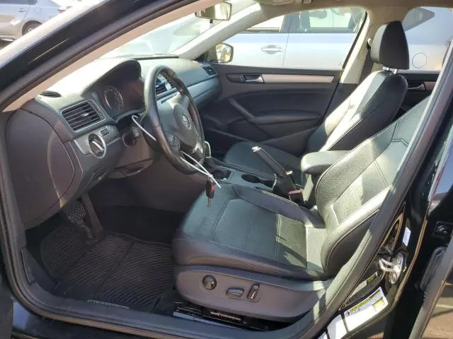 2015 VOLKSWAGEN PASSAT S  