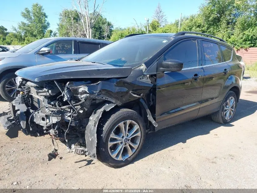 2018 FORD ESCAPE SE