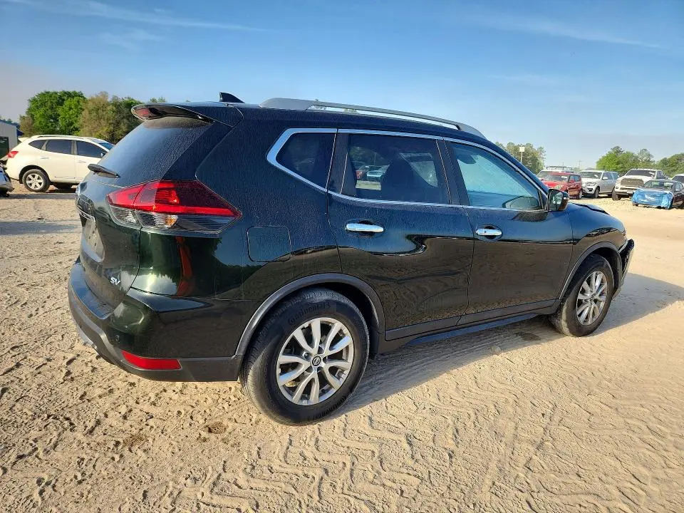 2020 NISSAN ROGUE SV  