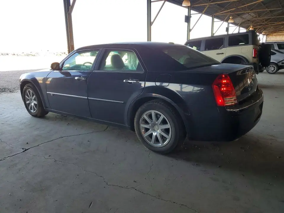 2010 CHRYSLER 300C   