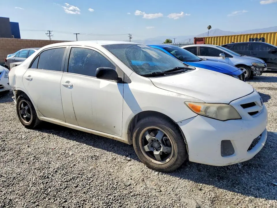 2011 TOYOTA COROLLA LE  
