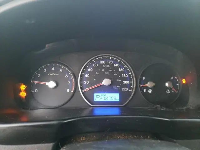 2010 HYUNDAI SANTA FE GLS  