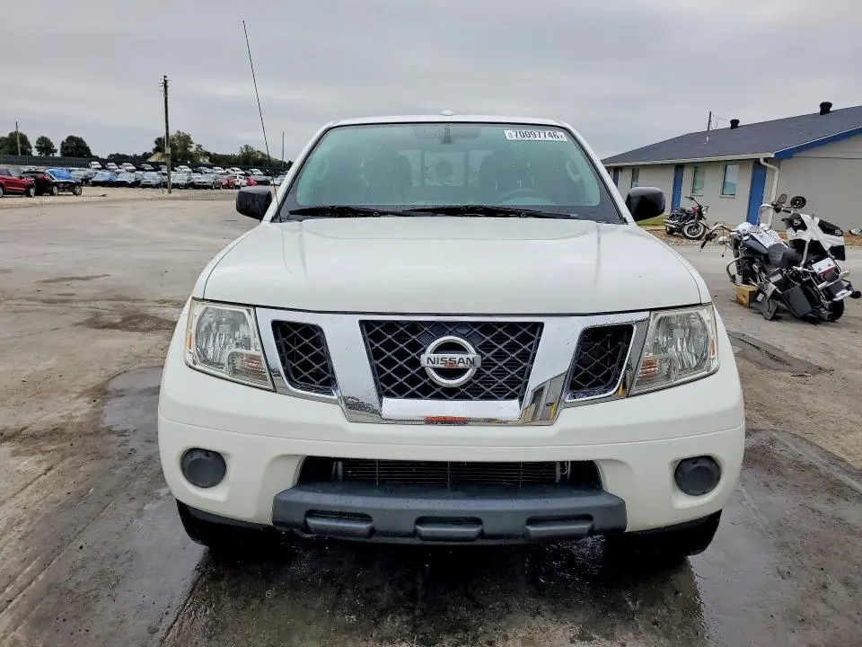 2014 NISSAN FRONTIER SV  