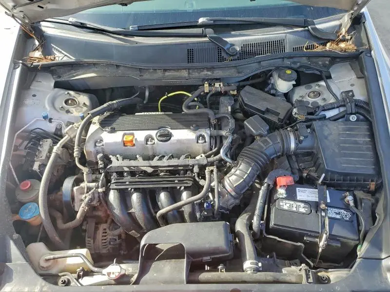 2010 HONDA ACCORD LXP  