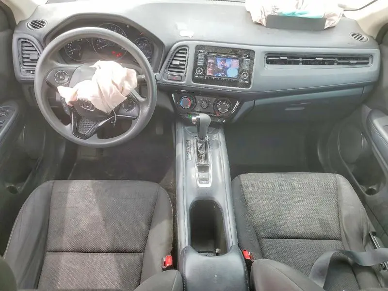 2016 HONDA HR-V LX  