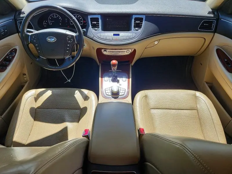 2012 HYUNDAI GENESIS 3.8L  