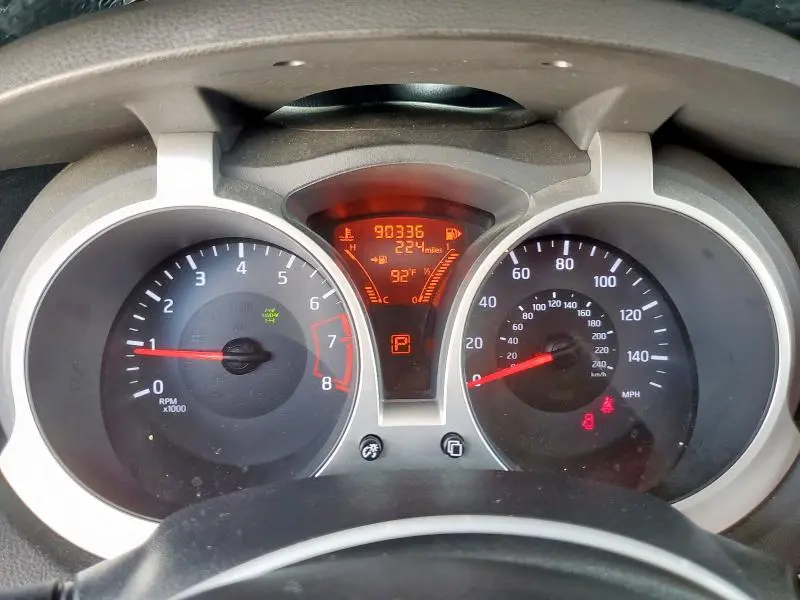 2015 NISSAN JUKE S  